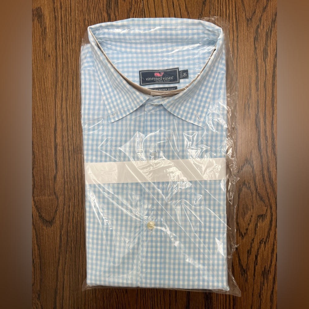 Vineyard Vines Men’s Classic Fit Tucker Shirt like New